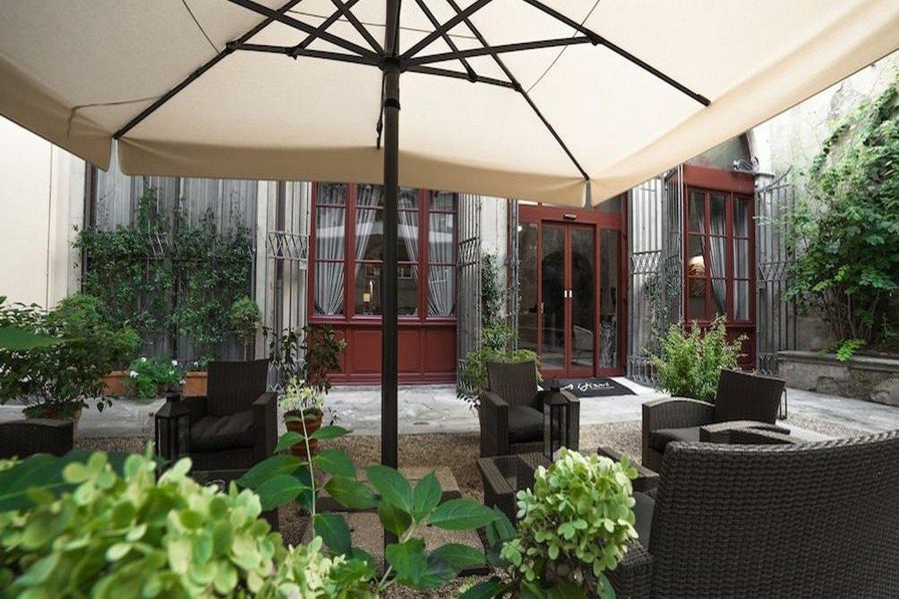 Hotel Bretagna Heritage - Alfieri Collezione Флоренция Экстерьер фото