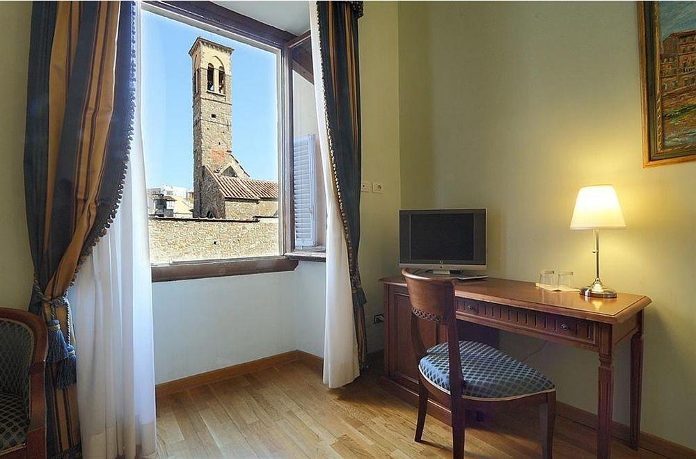 Hotel Bretagna Heritage - Alfieri Collezione Флоренция Экстерьер фото