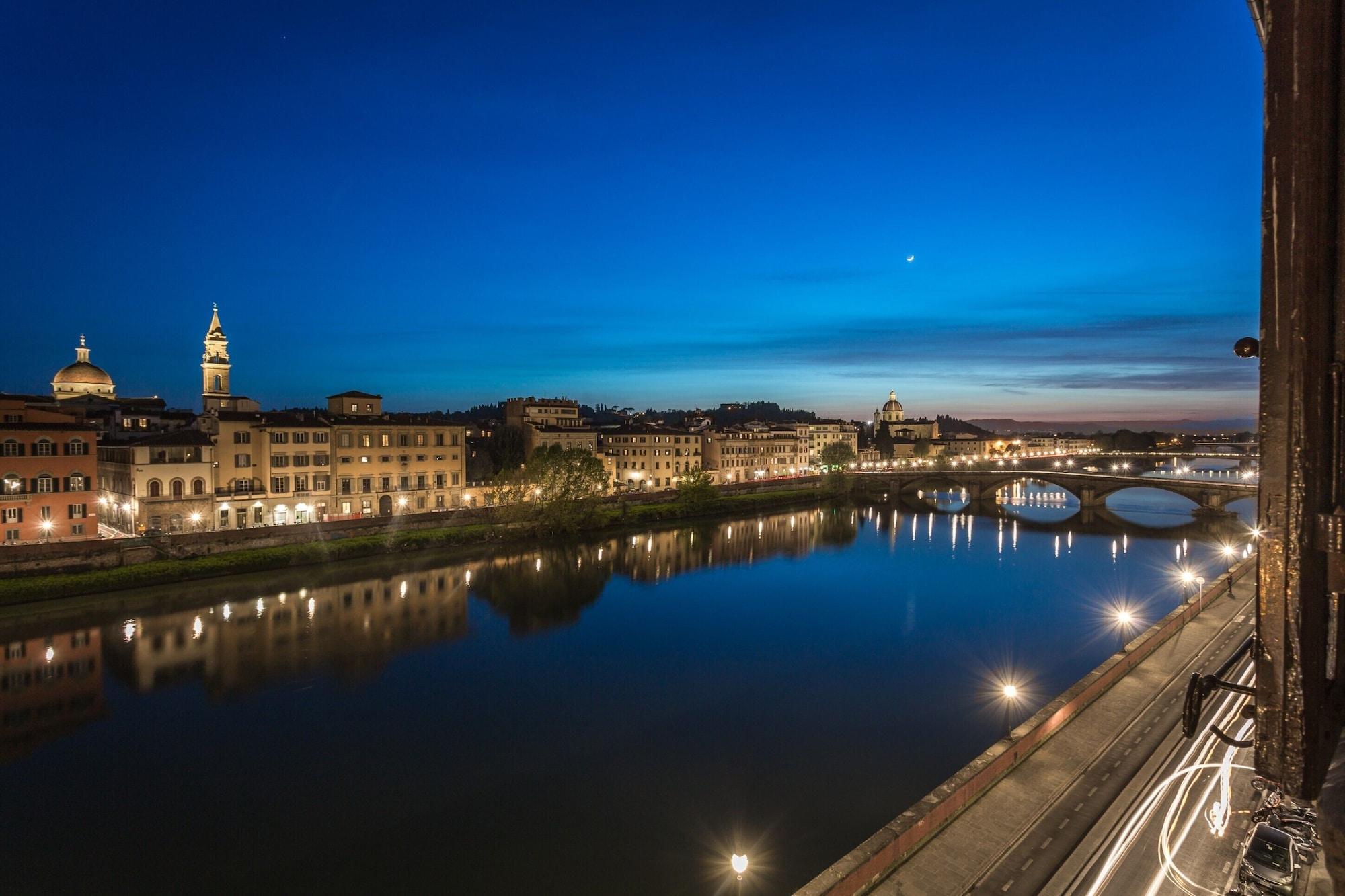 Hotel Bretagna Heritage - Alfieri Collezione Флоренция Экстерьер фото